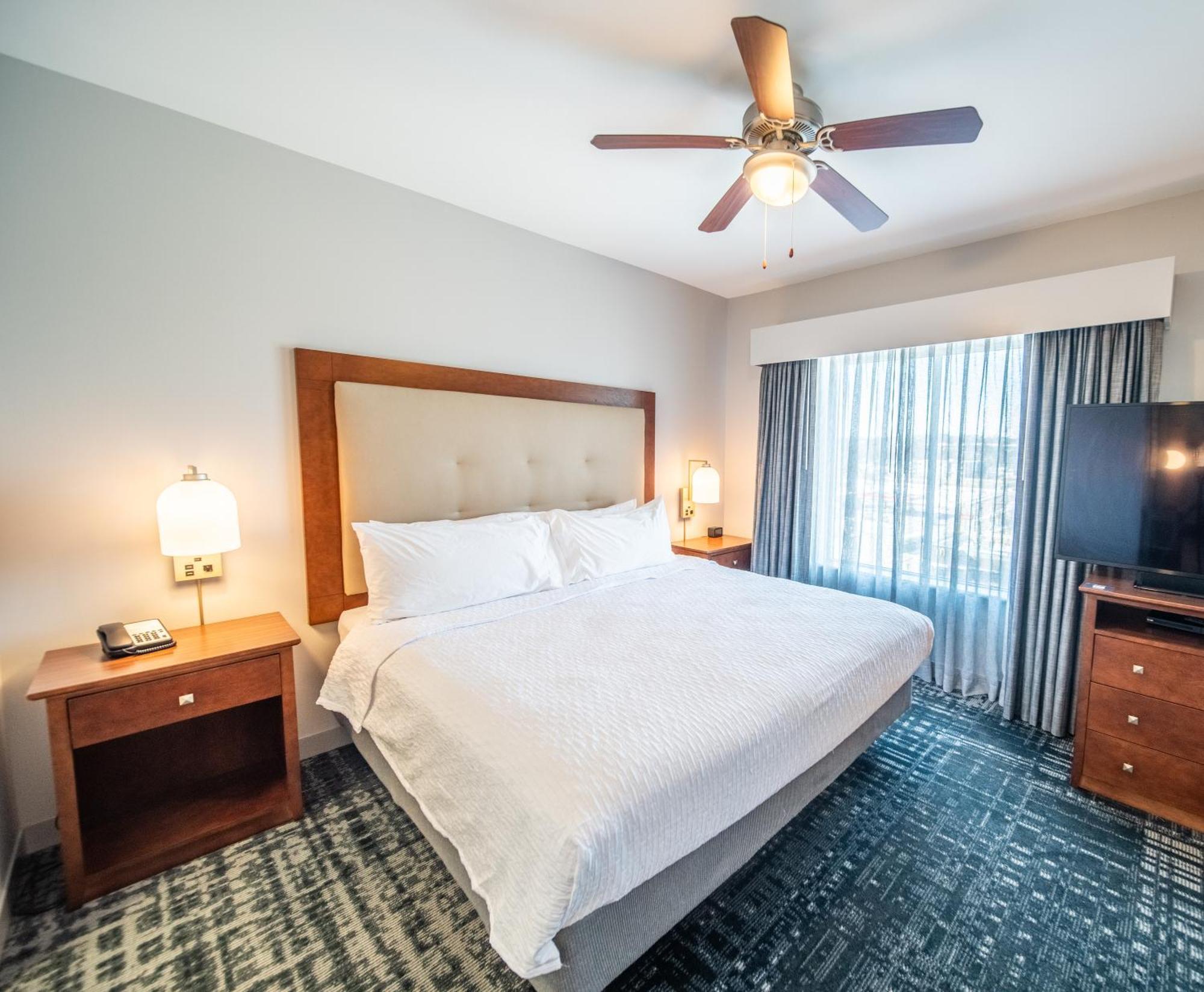 Homewood Suites By Hilton Rochester Mayo Clinic-St. Marys Campus Экстерьер фото